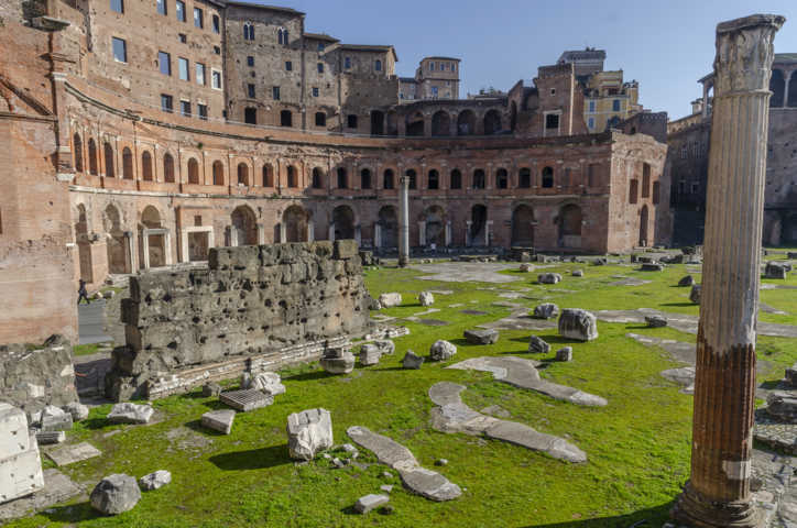 120 - Italia - Roma - Foros Imperiales - Foro y Mercado de Trajano